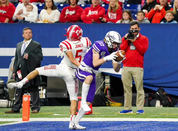 Ben Davis vs Crown Point IHSAA 6A Final November 25, 2023 Photo-Tyler Hart51